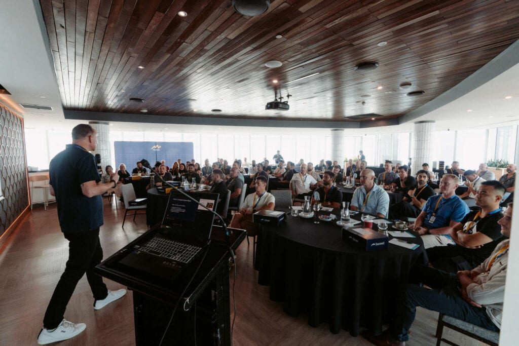 Market trading seminar at Gold Coast event.